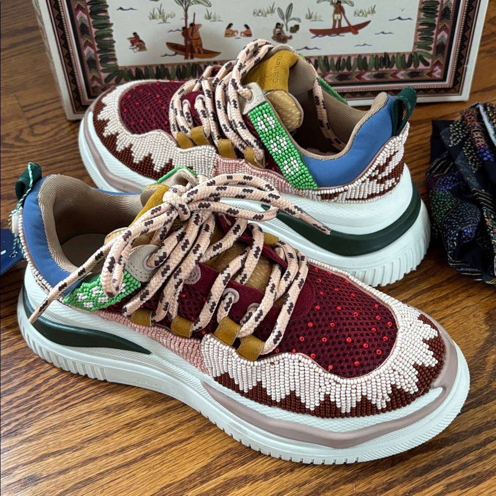 Farm Rio Embroidered Sneakers Womens Sz 7.5 Shoes - Picture 2 of 9